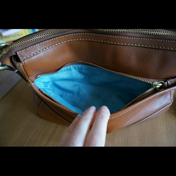 COACH vintage Legacy collection. leather hobo/shoulder bag!! - Picture 4 of 16